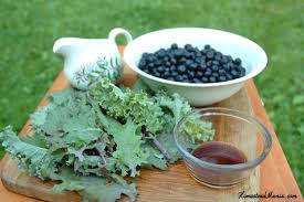 dr-axe-kale-and-blueberries